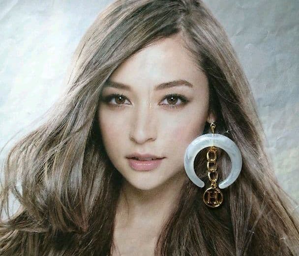 #572☆1点限定☆大人高見え☆3連チェーンHアシメ