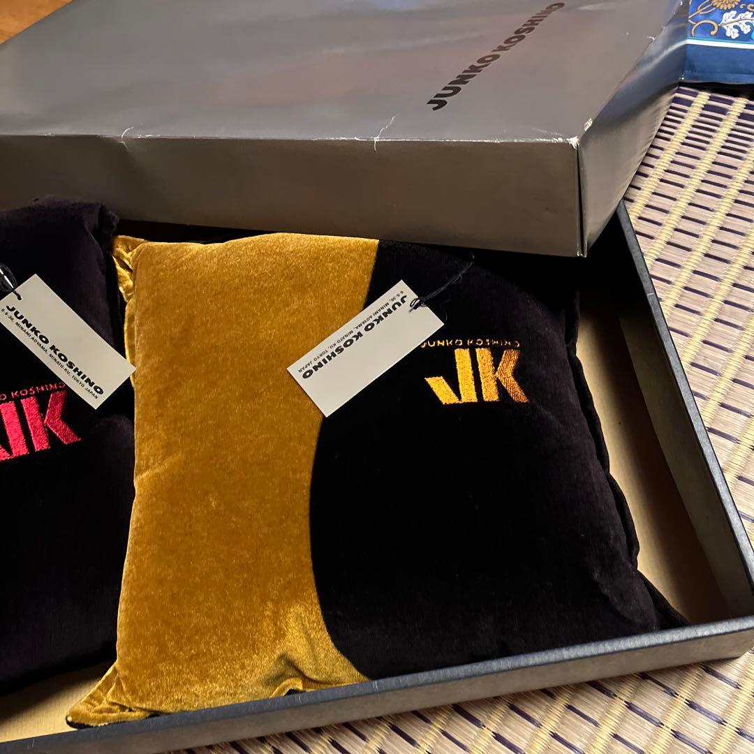 コシノジュンコオリジナルクッションお値下げ２つセット