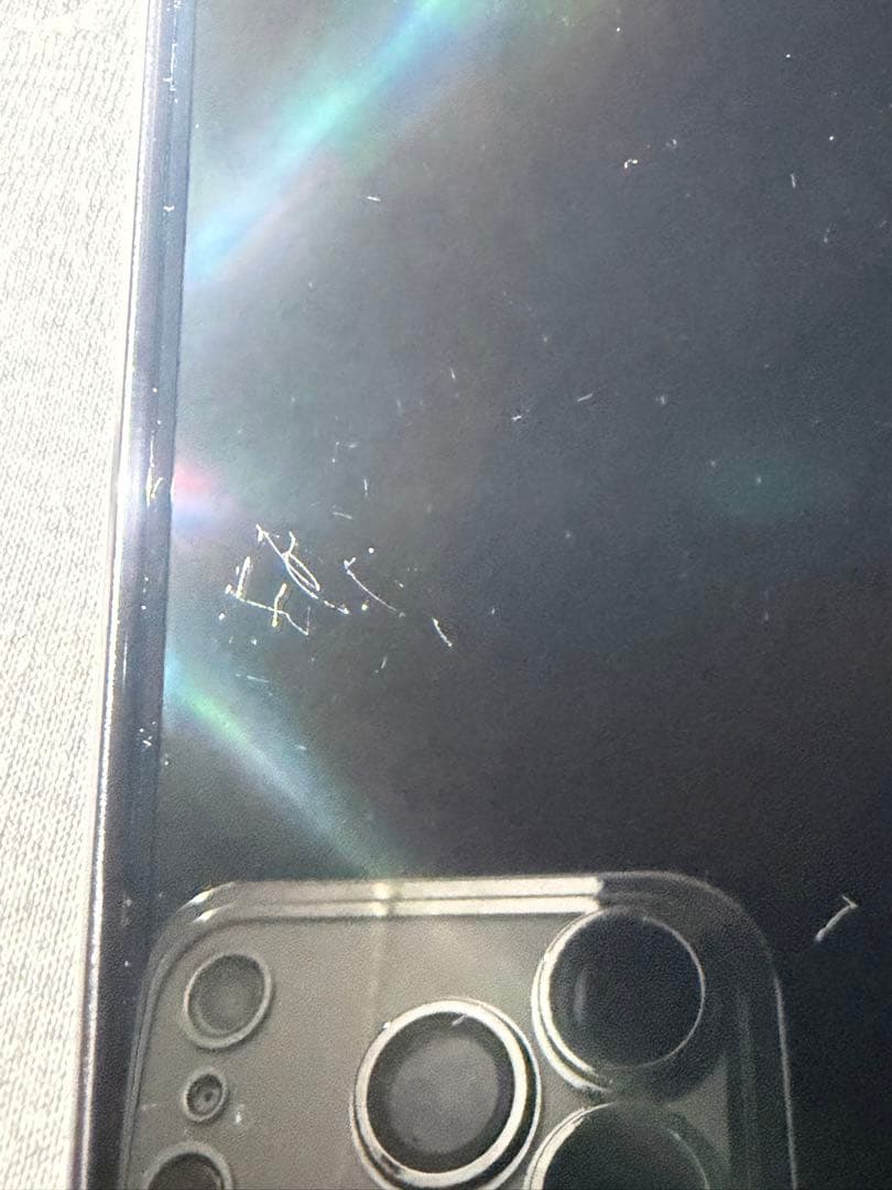 Apple iPhone 15 Pro 256G 本体　SIMフリー