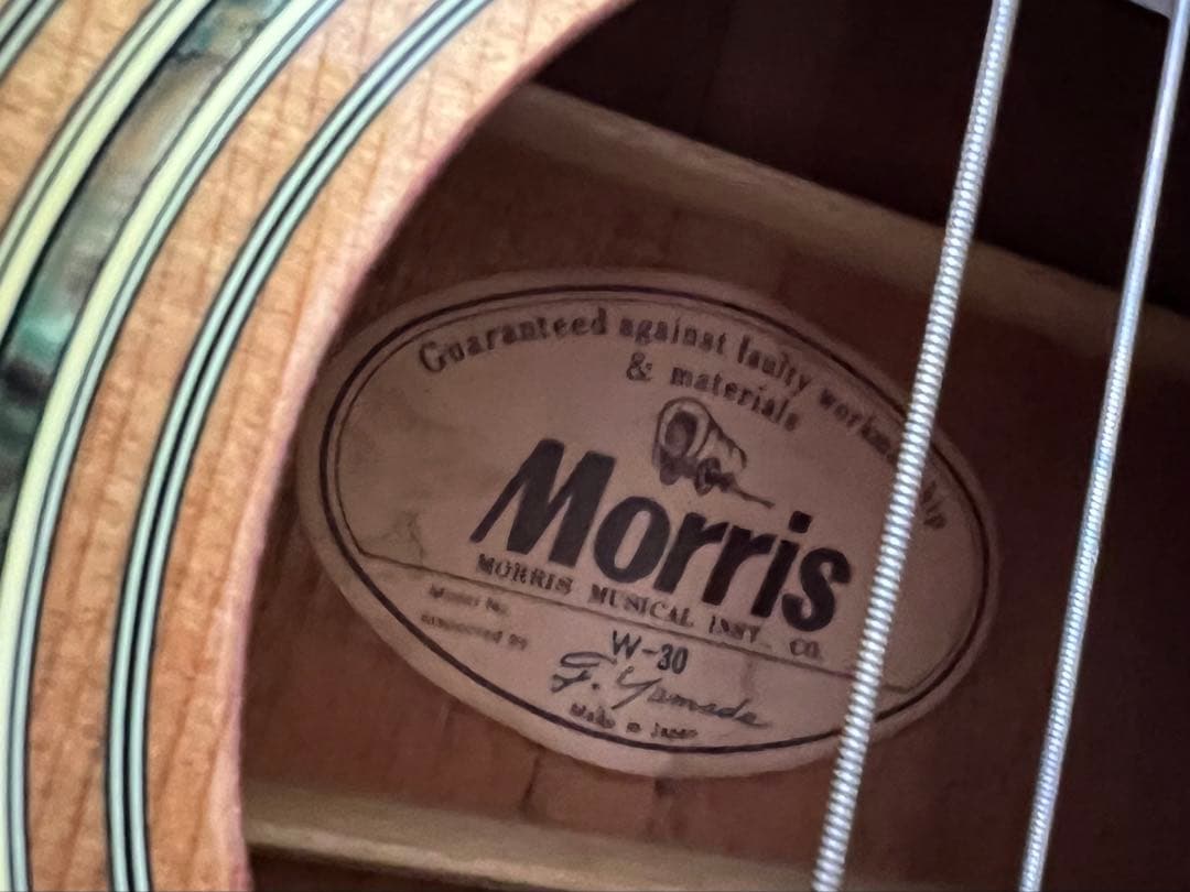 Morris W-30モーリス アコースティックギターハードケース付美品