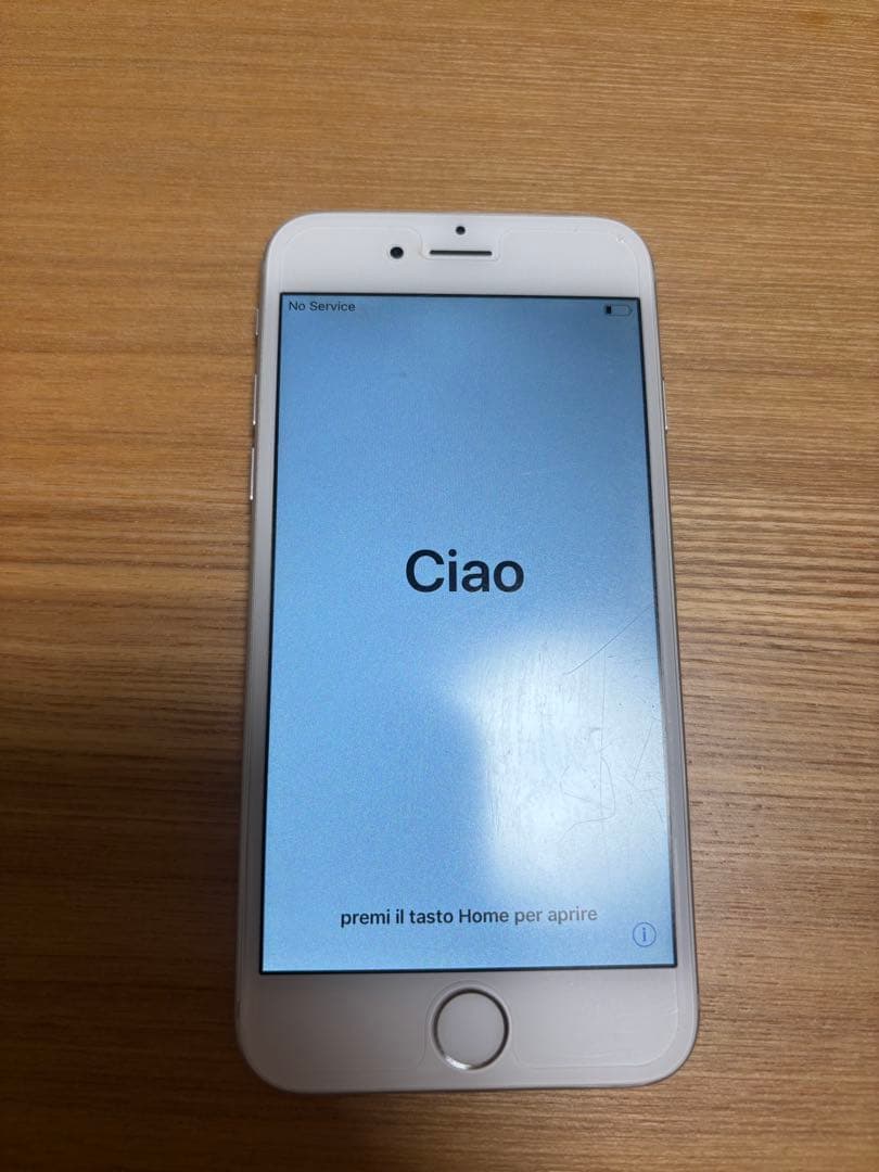 Apple iPhone 6 シルバー 本体　64GB ドコモ