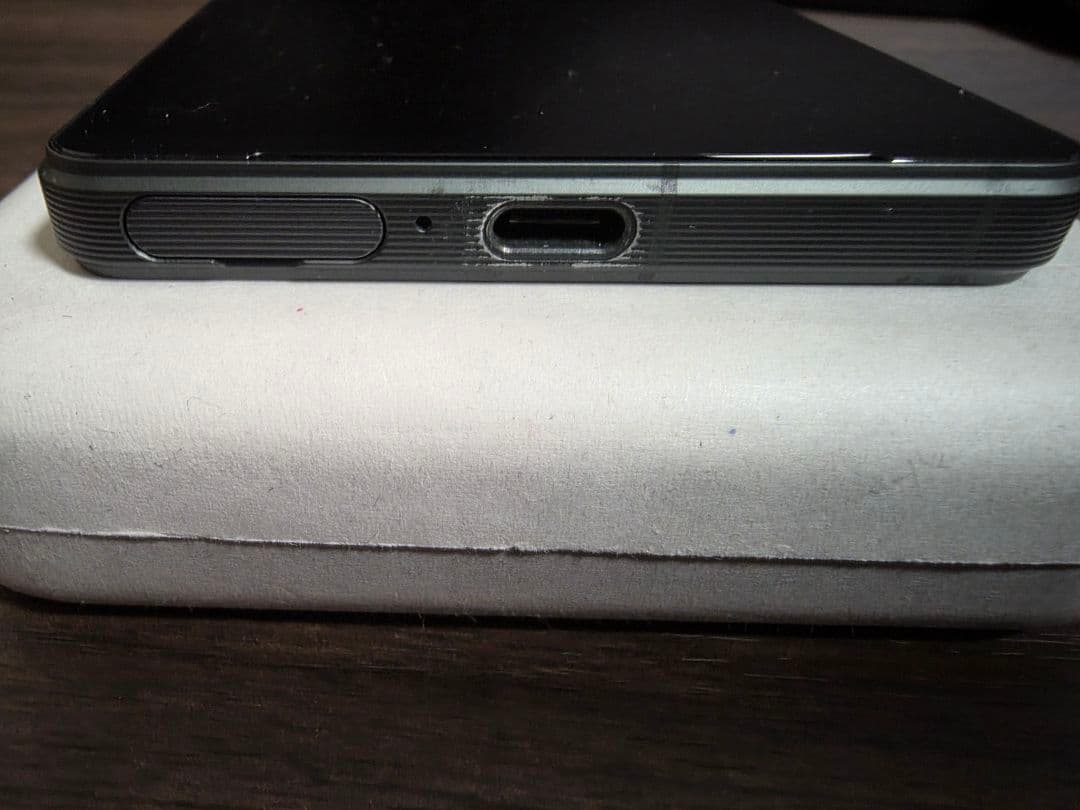 美品 SONY Xperia 1 V SIMフリー 512GB カーキグリーン