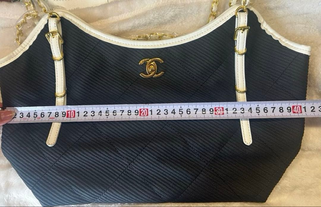 チェーントートバッグ ポーチ付き