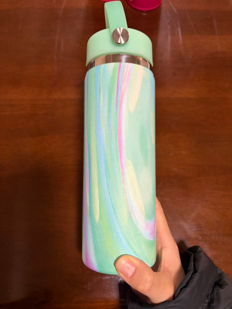 新品ハイドロフラスク　20ozワイドマウス限定ジェリーコレクショングリーン