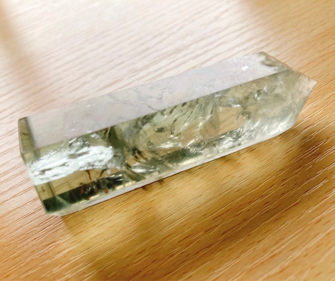 グリーン クォーツ 緑水晶 ポイント 天然石