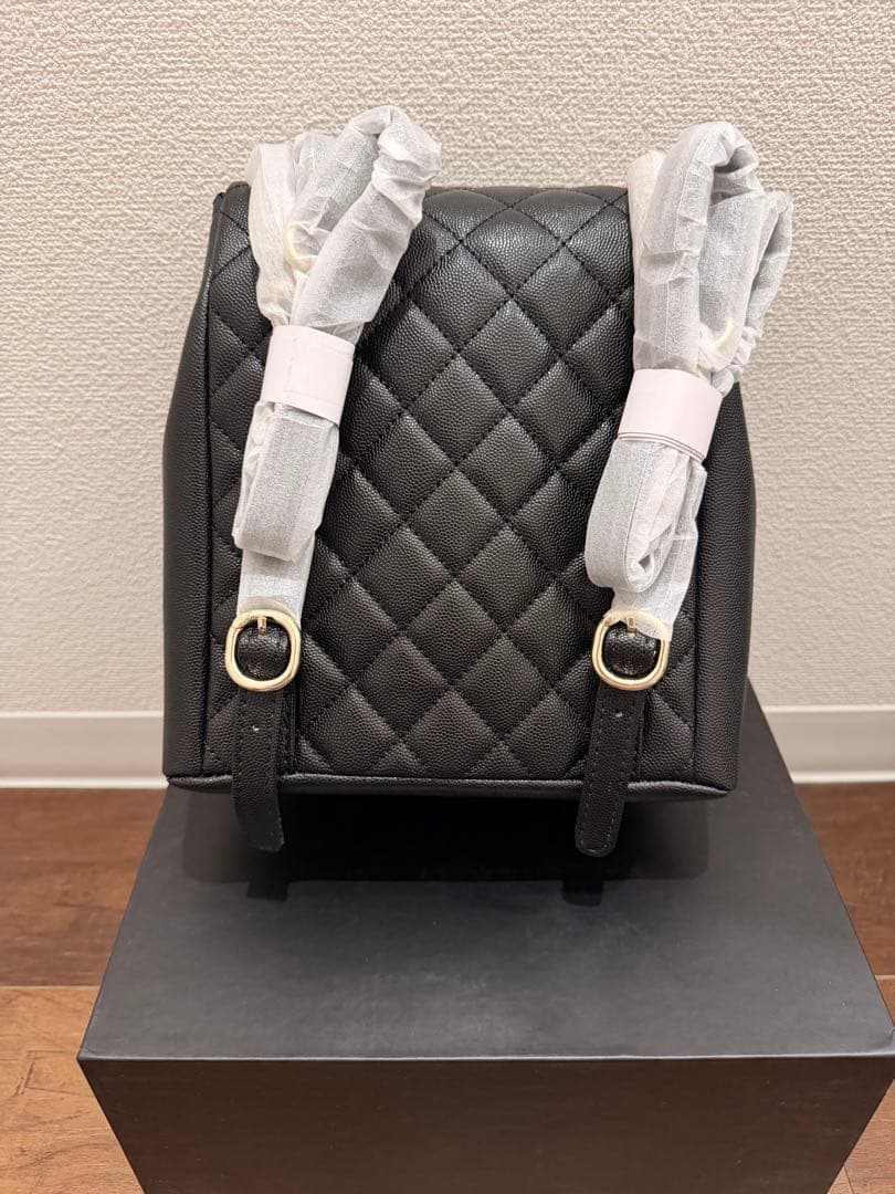 キャビアスキン　VIPノベルティー　キルティングリュック