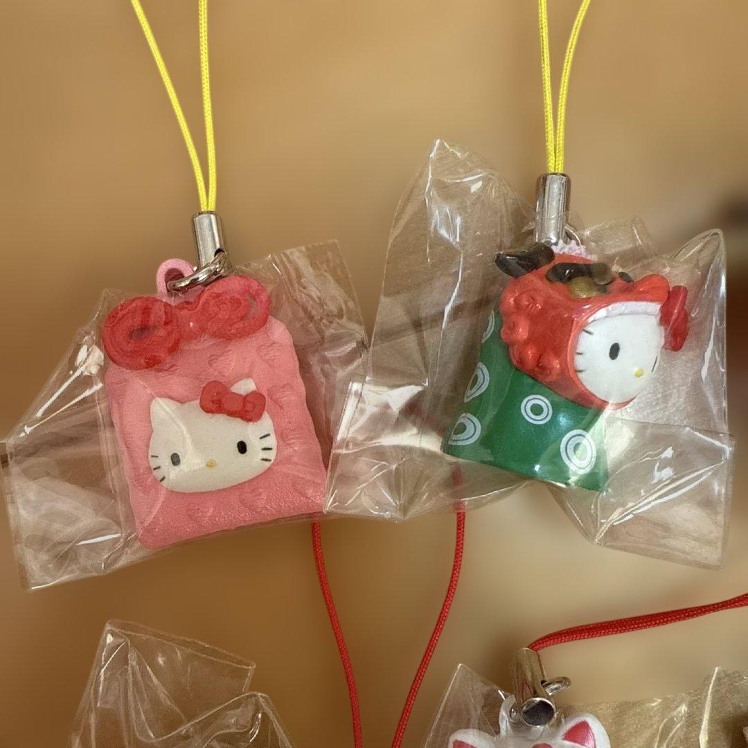 ハローキティ ストラップ ガチャ景品　サンリオ