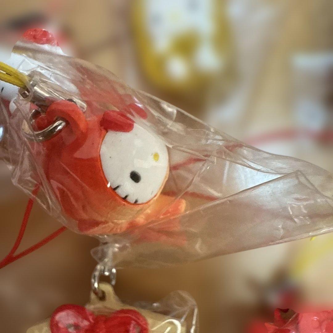 ハローキティ ストラップ ガチャ景品　サンリオ