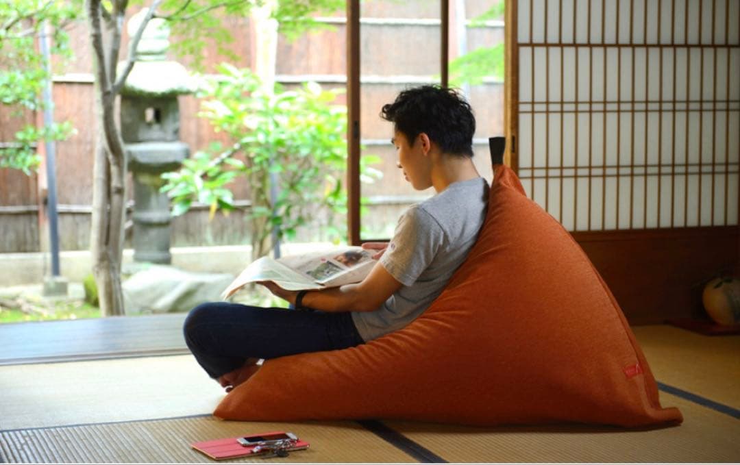 テトラ　黒 ビーズクッション 持ち手付　ビッグサイズ約95×115×95cm