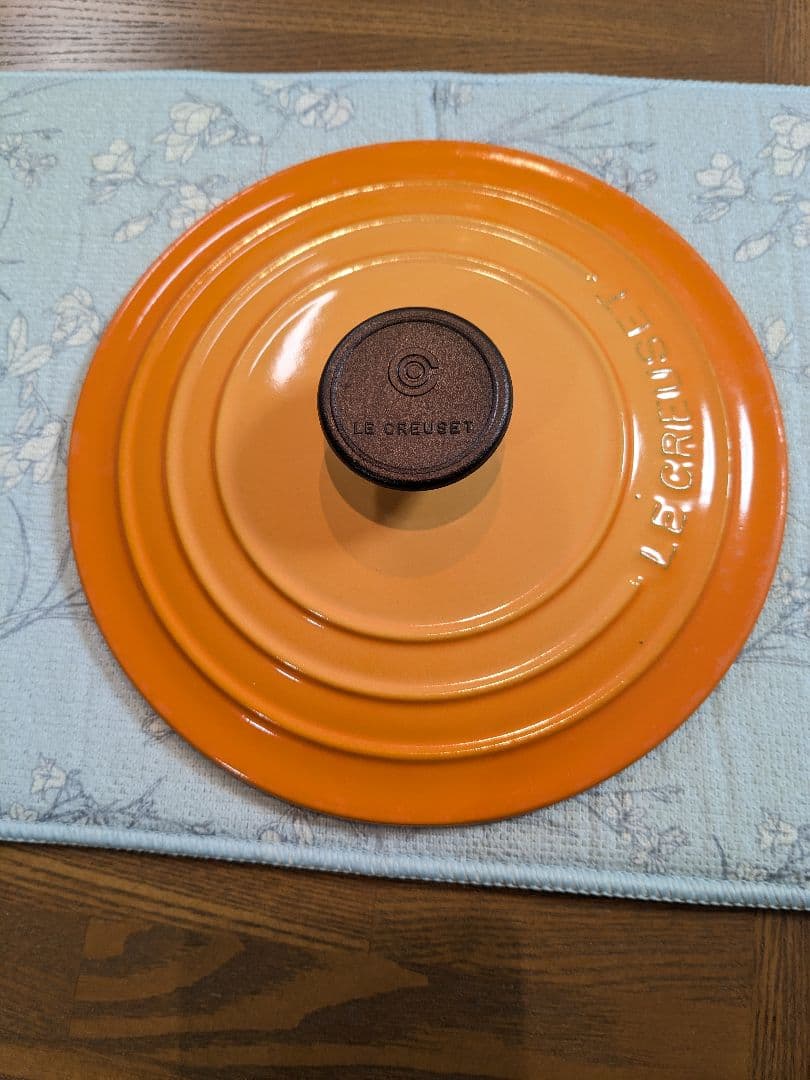 LE CREUSET オレンジ 両手鍋 18cm