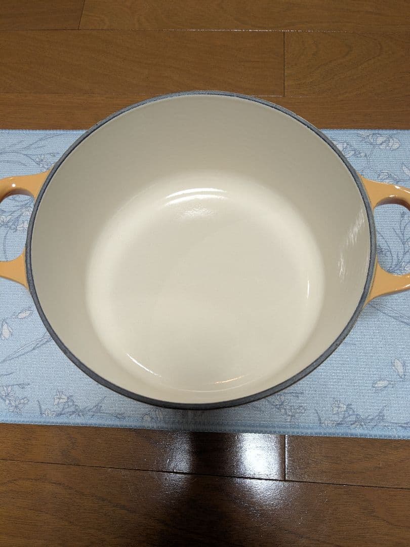 LE CREUSET オレンジ 両手鍋 18cm