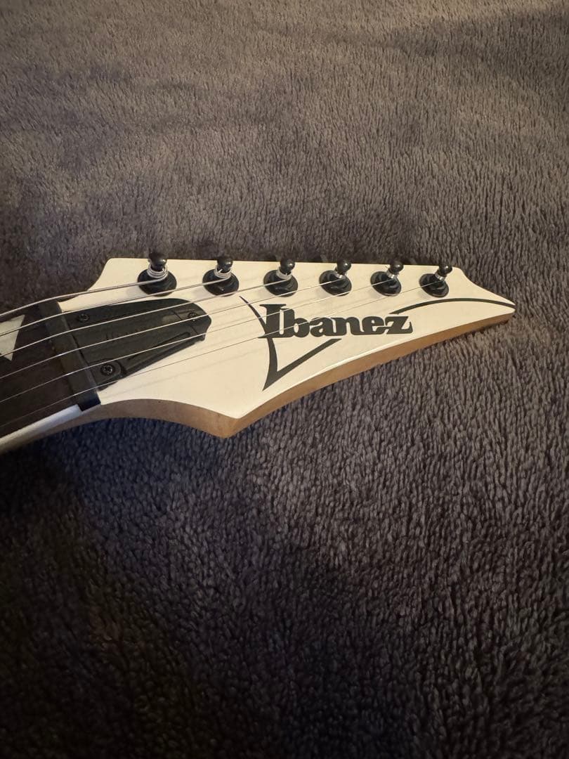 ほぼ未使用美品　Ibanez RGV250 WH アイバニーズ