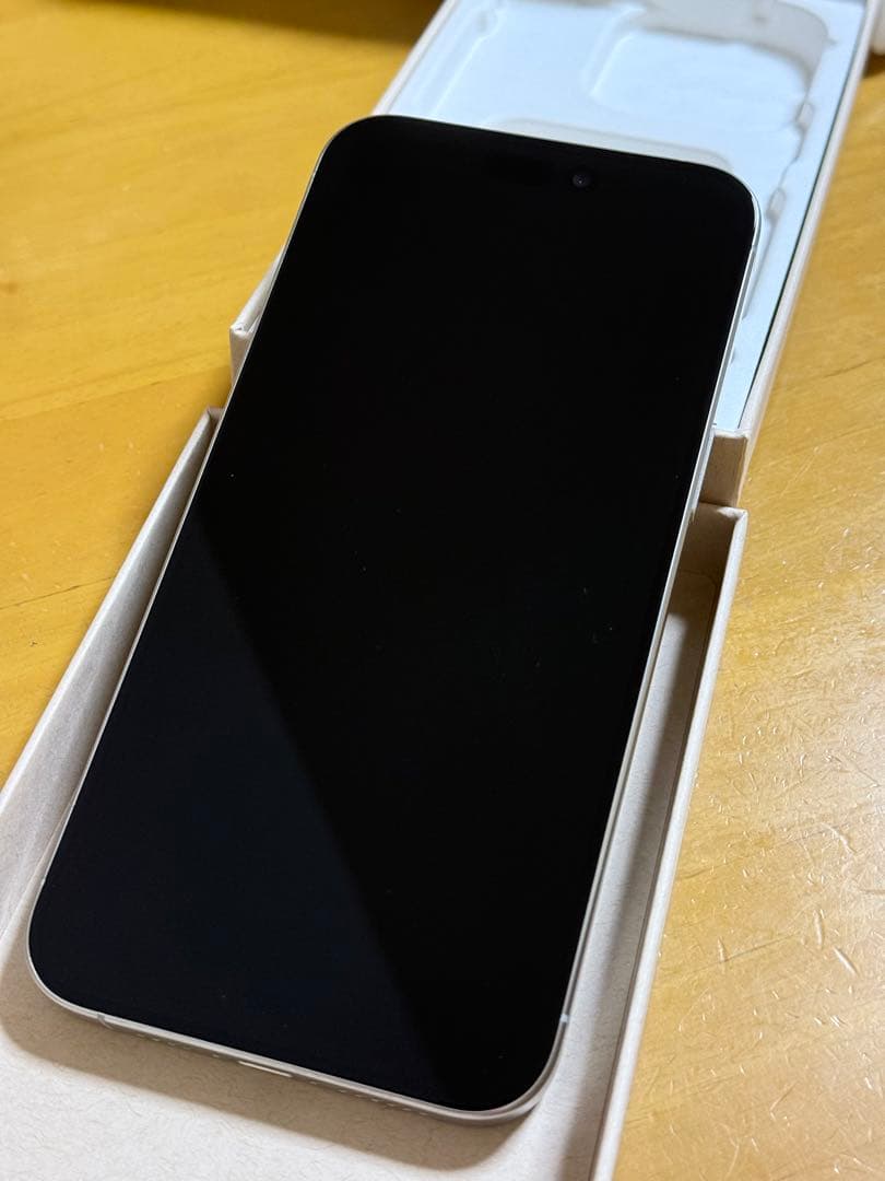Apple iPhone 15 Promax 256GB ホワイト 本体