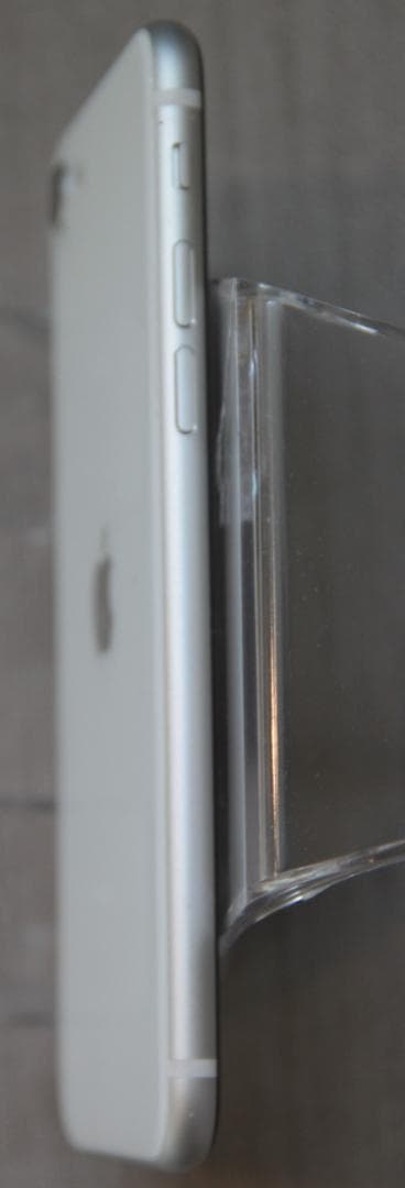 【ワンオーナ品：綺麗です】iPhone SE2 64GB SIMフリー ホワイト