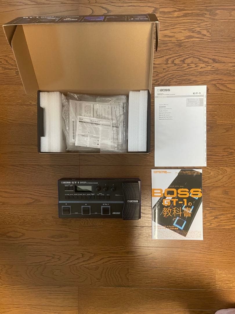 BOSS GT-1 マルチエフェクター　教科書付き