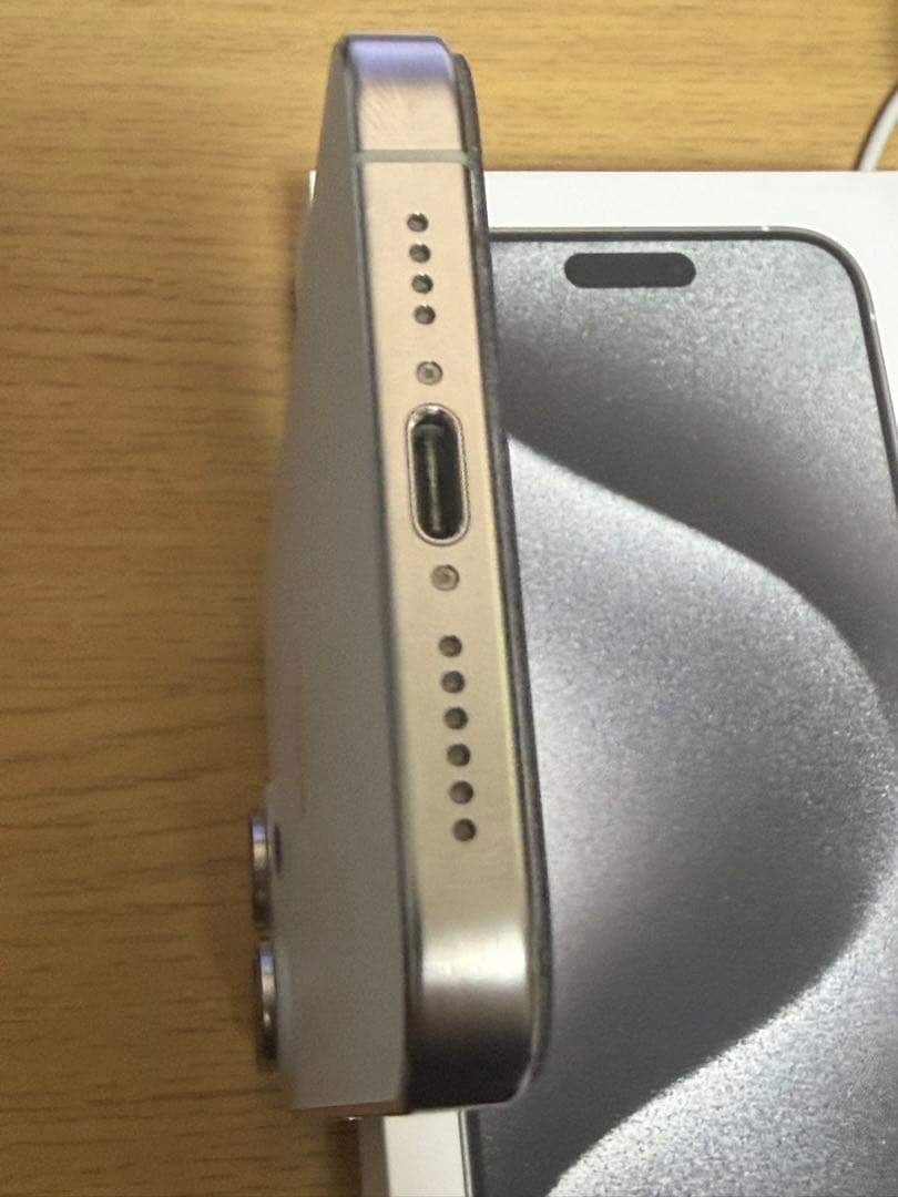 ⭐️美品❤️iPhone 15 Pro Max ホワイト512GB SIMフリー本体