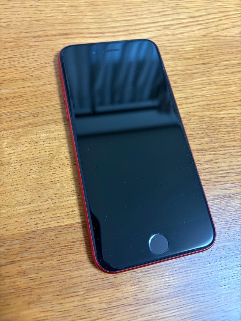 F*n様 iPhoneSE（第2世代）　レッド　128GB