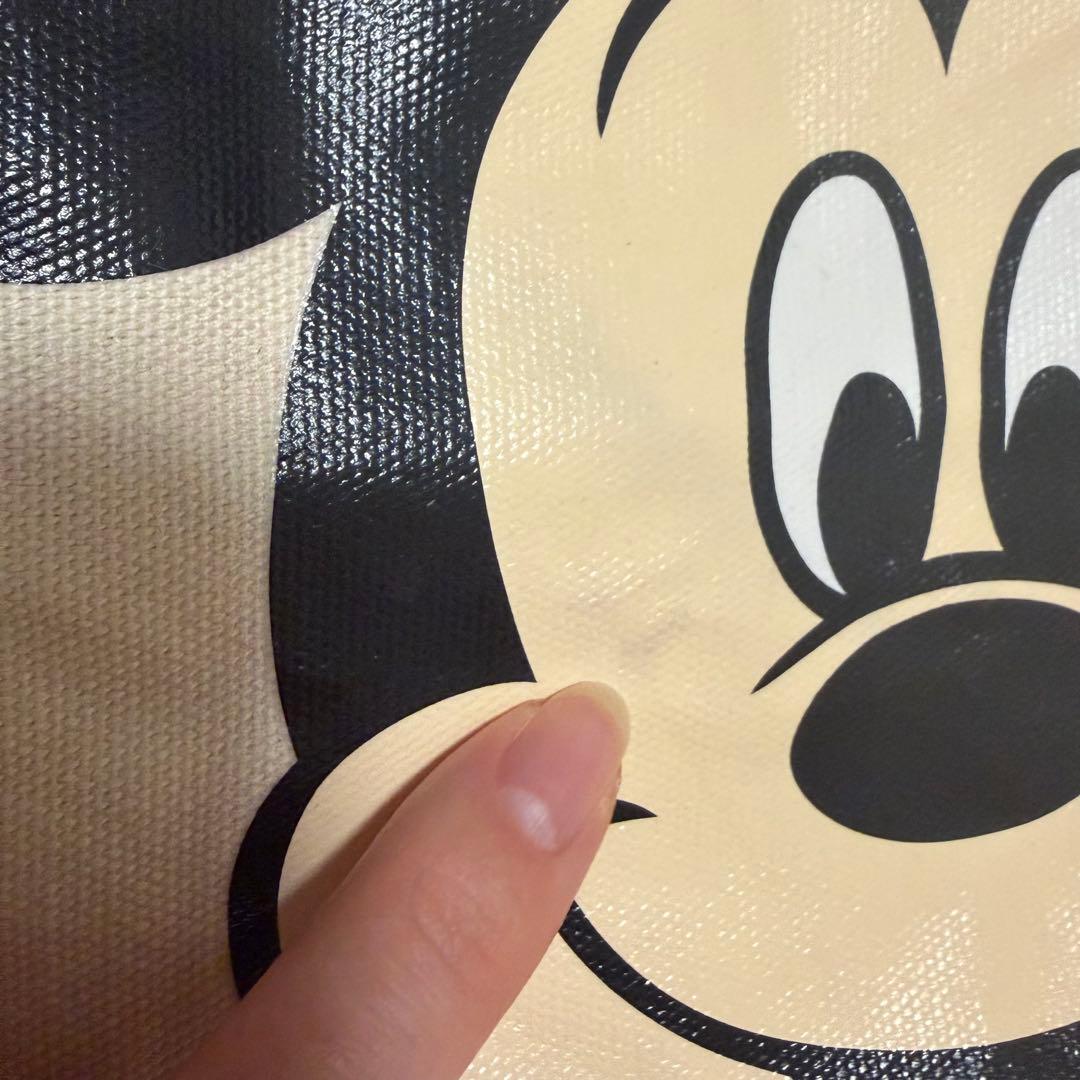 ディズニーストア　ミッキーマウス　トートバッグ　新品未使用　　マチ付き