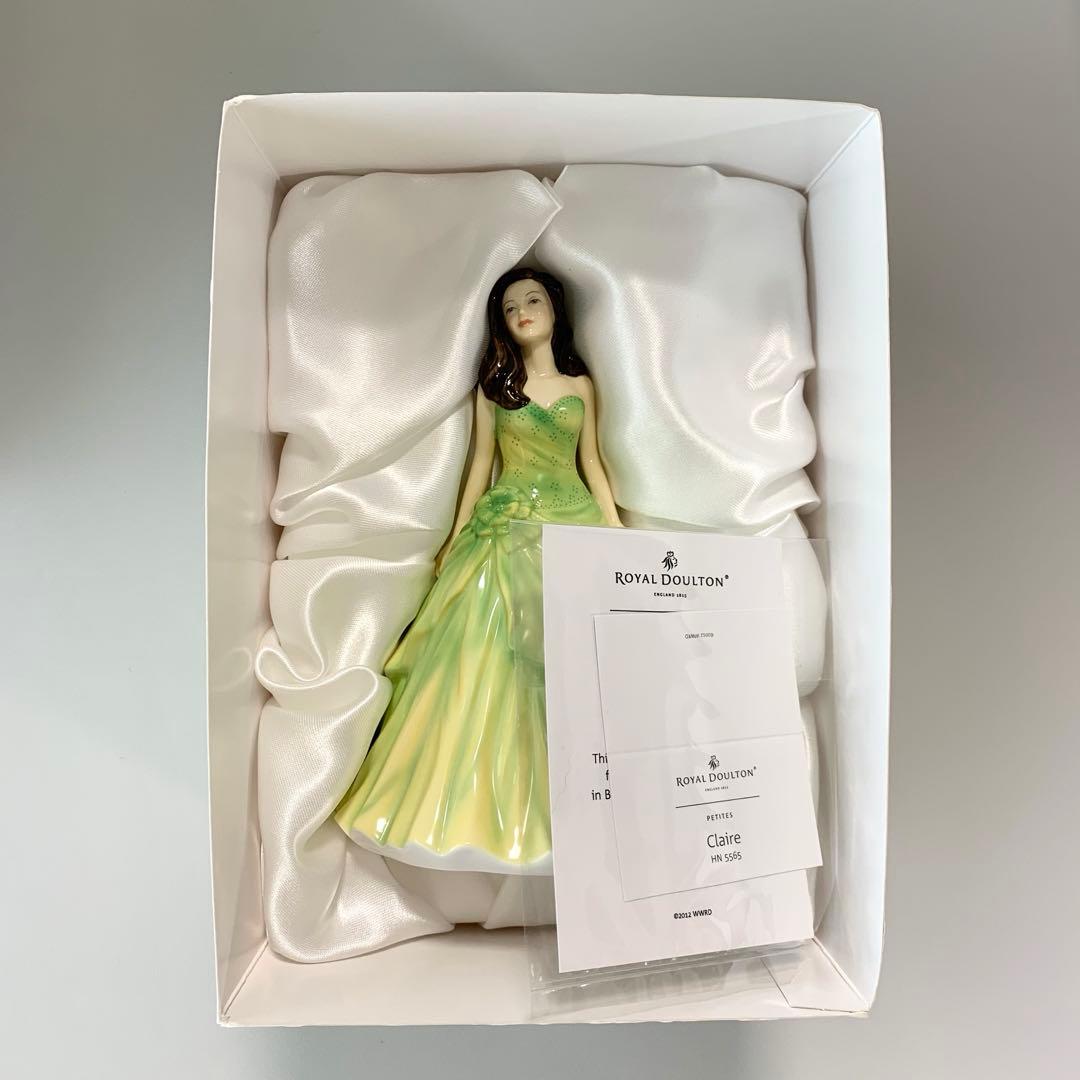 【 】フィギュリン　CLAIRE