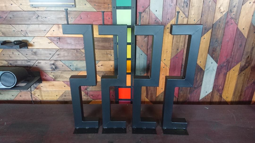 マットブラックでアイアンな極太鉄脚♪ 50×150×650mm 己型 4脚ver