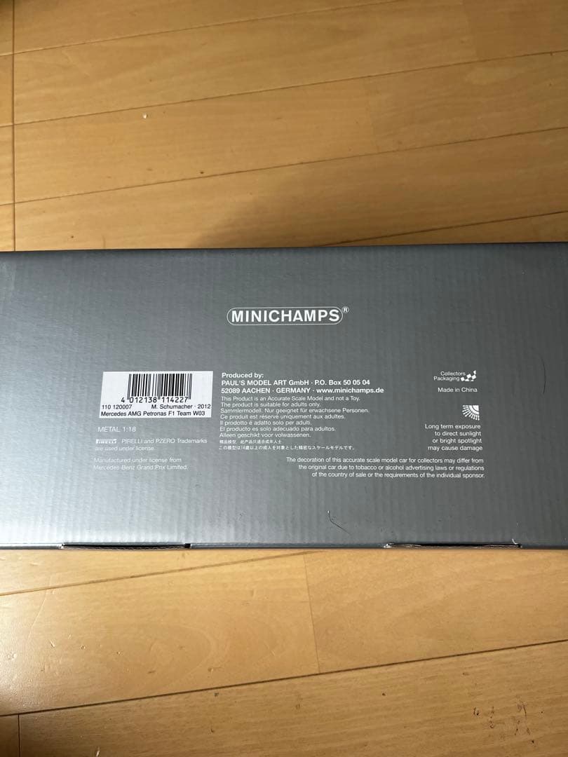 美品 1/18 ミハエル・シューマッハ メルセデス AMG W03 2012年