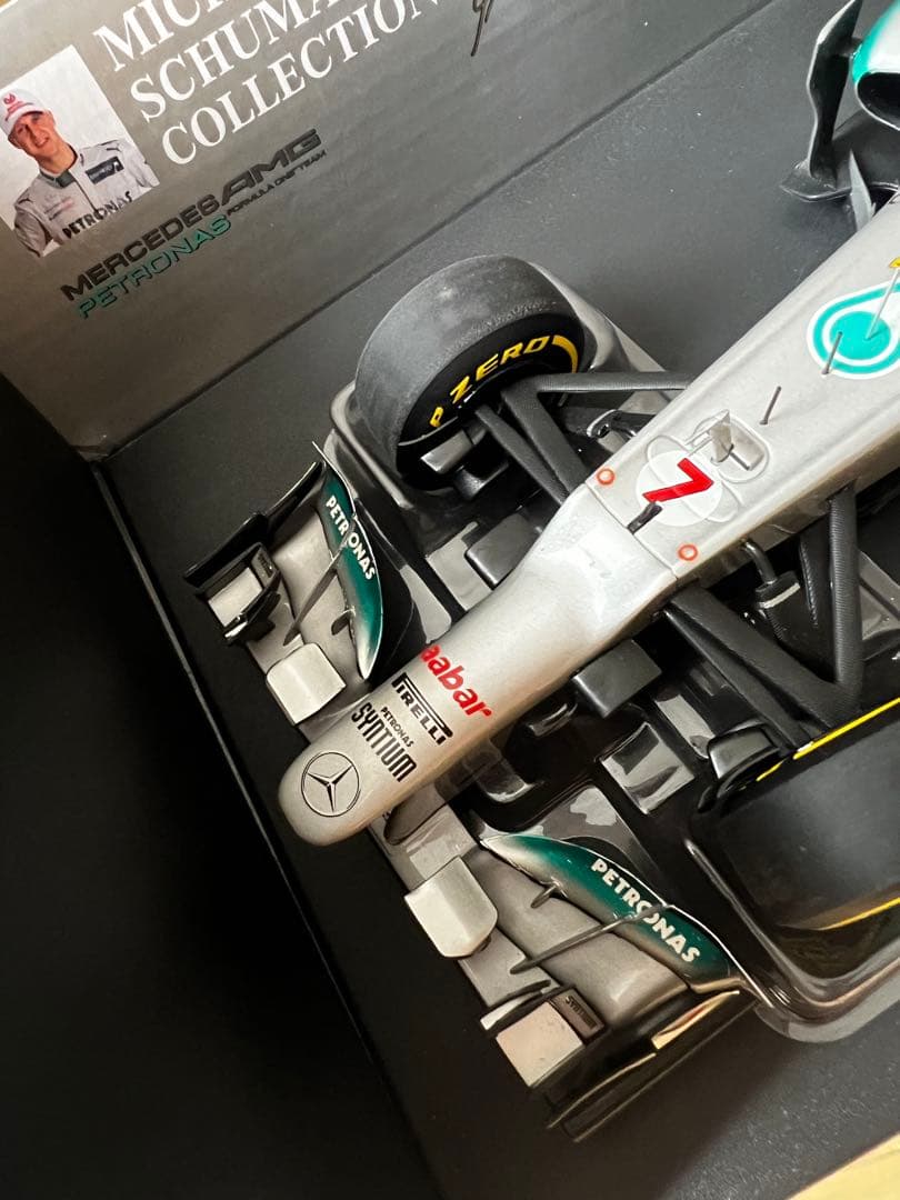 美品 1/18 ミハエル・シューマッハ メルセデス AMG W03 2012年