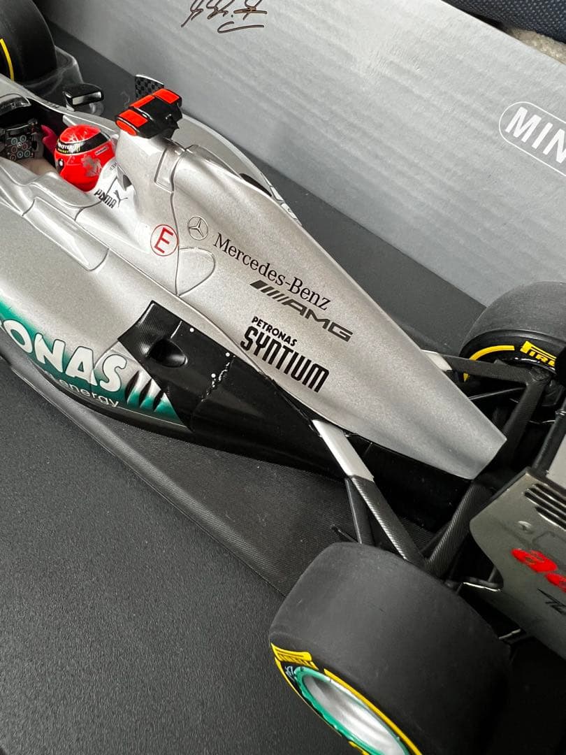 美品 1/18 ミハエル・シューマッハ メルセデス AMG W03 2012年