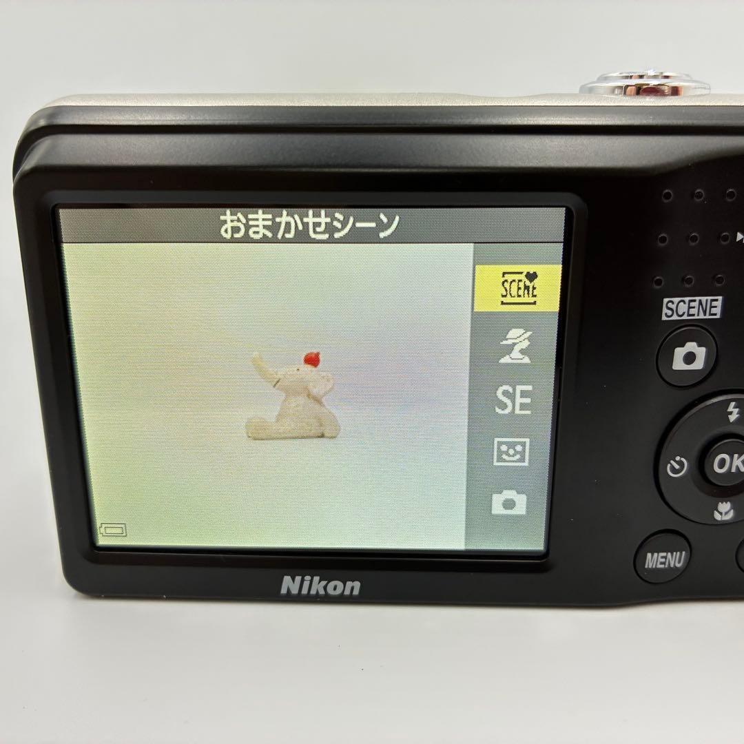 美品★ ニコン NIKON COOLPIX L31 デジカメ コンデジ 単三電池