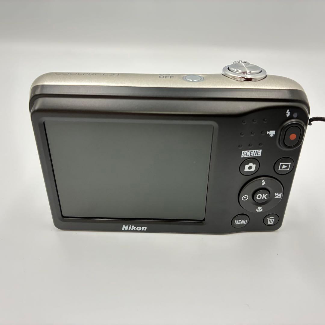 美品★ ニコン NIKON COOLPIX L31 デジカメ コンデジ 単三電池