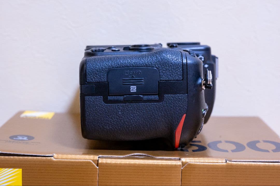 Nikon D500 シャッター回数 約3万ショット
