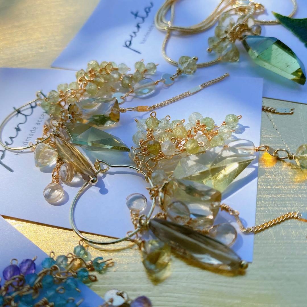 最終価格14kgf天然石美しい大粒グリーンアパタイト、シトリン花束ピアス