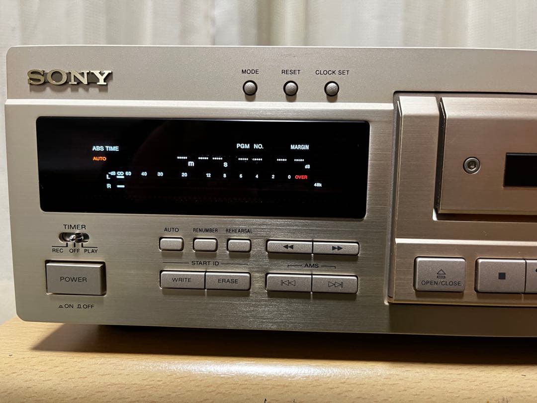 SONY DTC-ZA5ES DATデッキ　【ジャンク品】