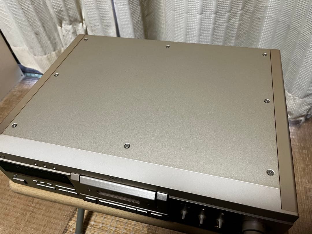 SONY DTC-ZA5ES DATデッキ　【ジャンク品】