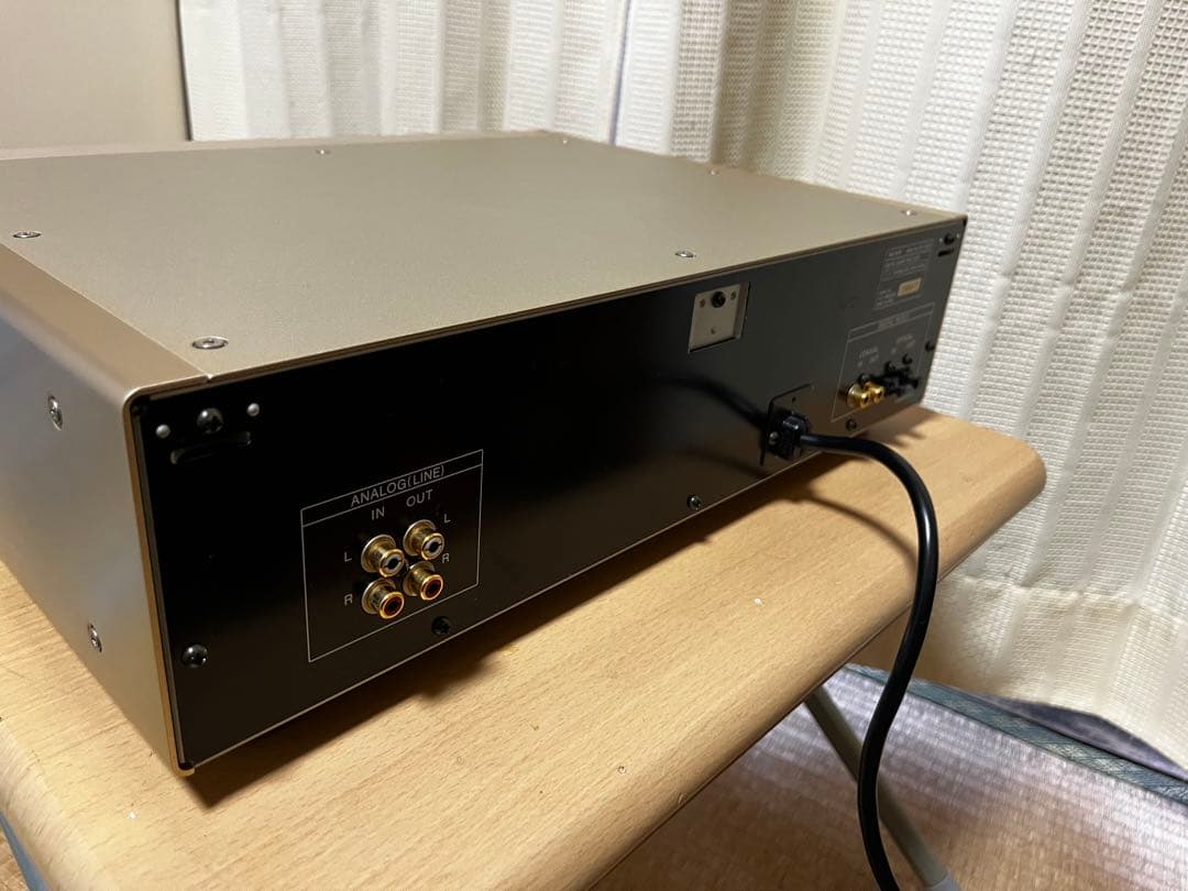 SONY DTC-ZA5ES DATデッキ　【ジャンク品】