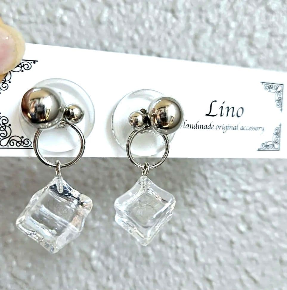 シルバーピアス  クリアピアス  ロングピアス 氷  ビーズピアス