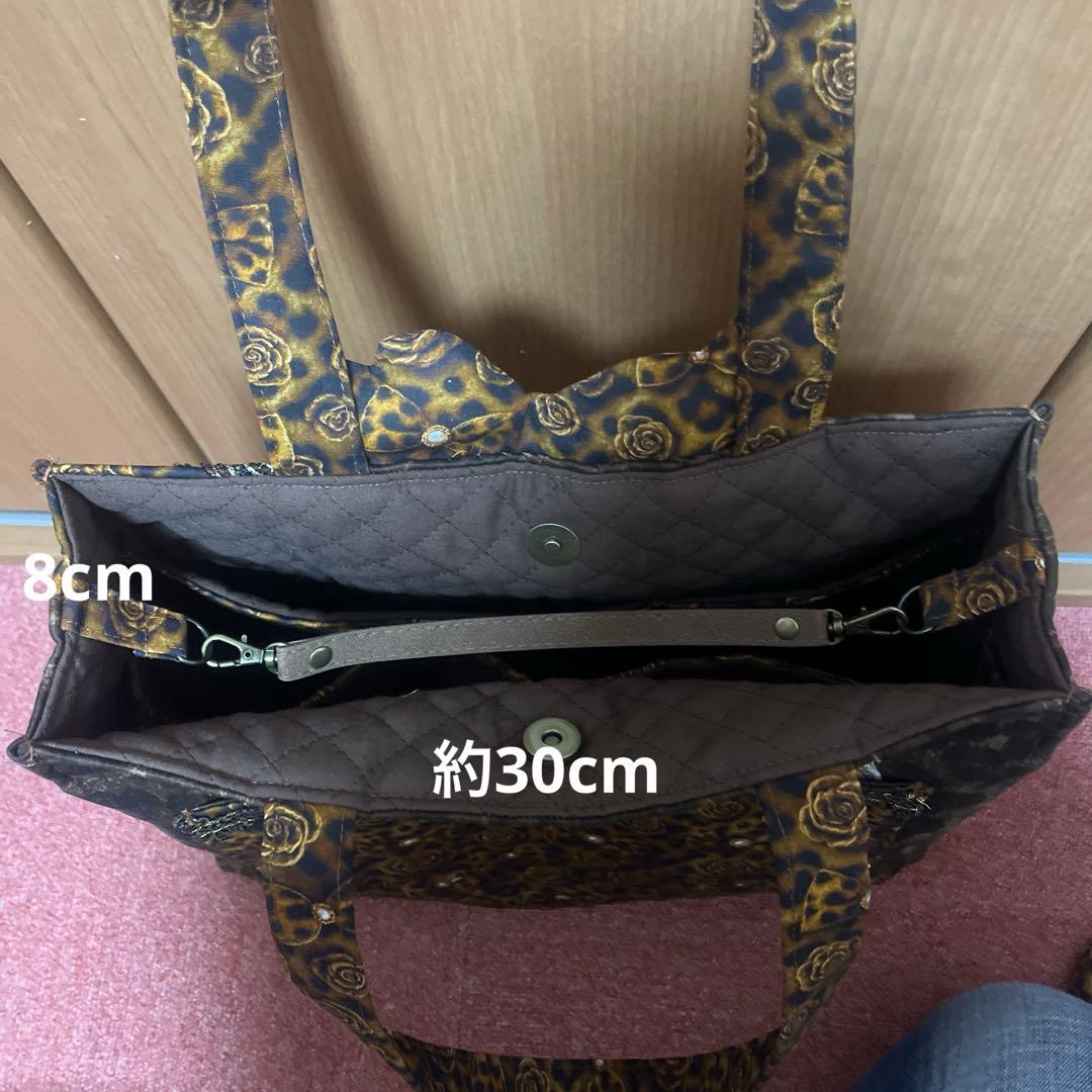 フリー出品❣️ 超ビックリトルサンダー超ビック肩がけ台形型トートバッグ ポーチ付き