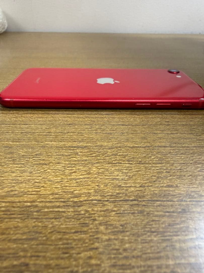 Apple iPhone SE 2Lightningケーブル新品付き