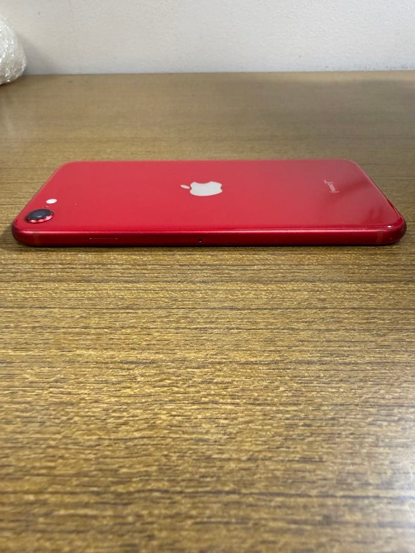Apple iPhone SE 2Lightningケーブル新品付き