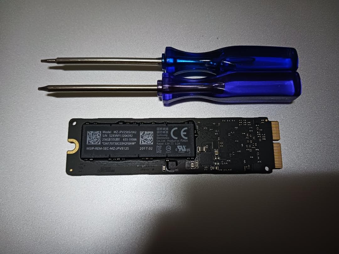 MacBook Air（13-inch, 2017）最終A1466＋α　動作良好