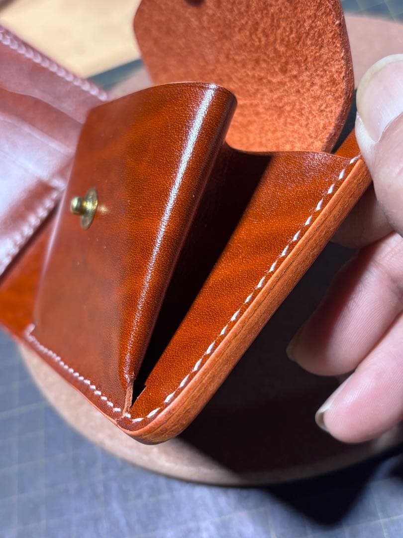 ハーフウォレット　ベルギー産ルガト　ハンドメイド