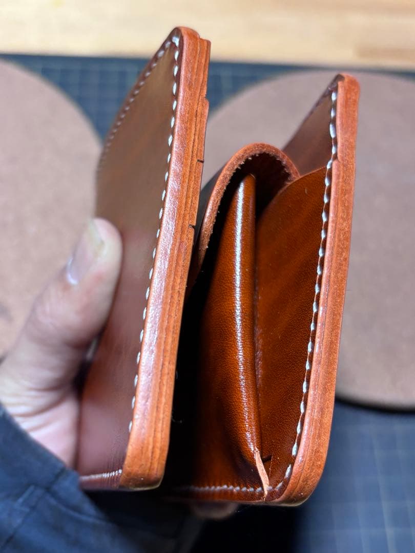 ハーフウォレット　ベルギー産ルガト　ハンドメイド