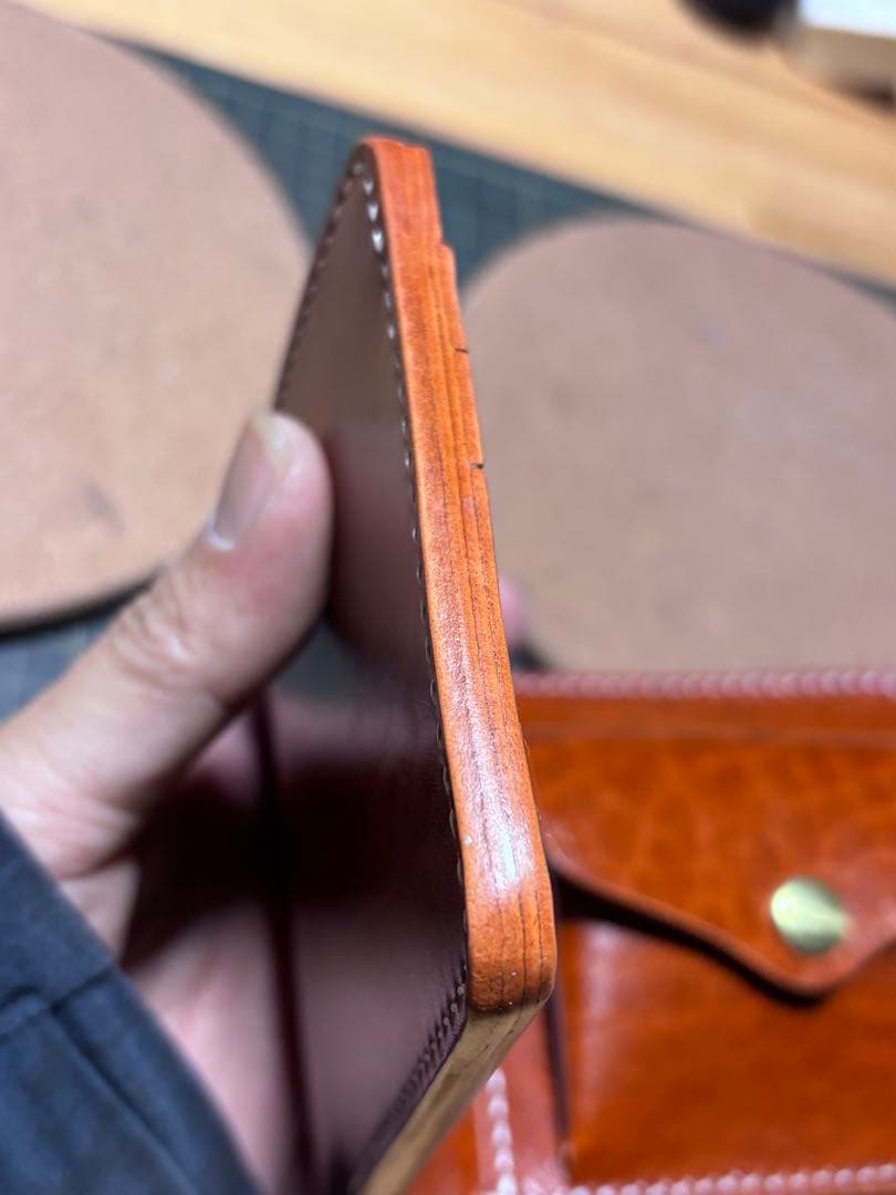 ハーフウォレット　ベルギー産ルガト　ハンドメイド