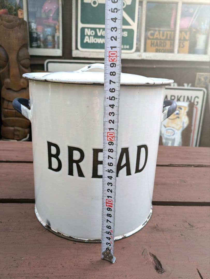 イギリス アンティーク ホーロー BREAD缶 【大】ブレッド缶　ホワイト