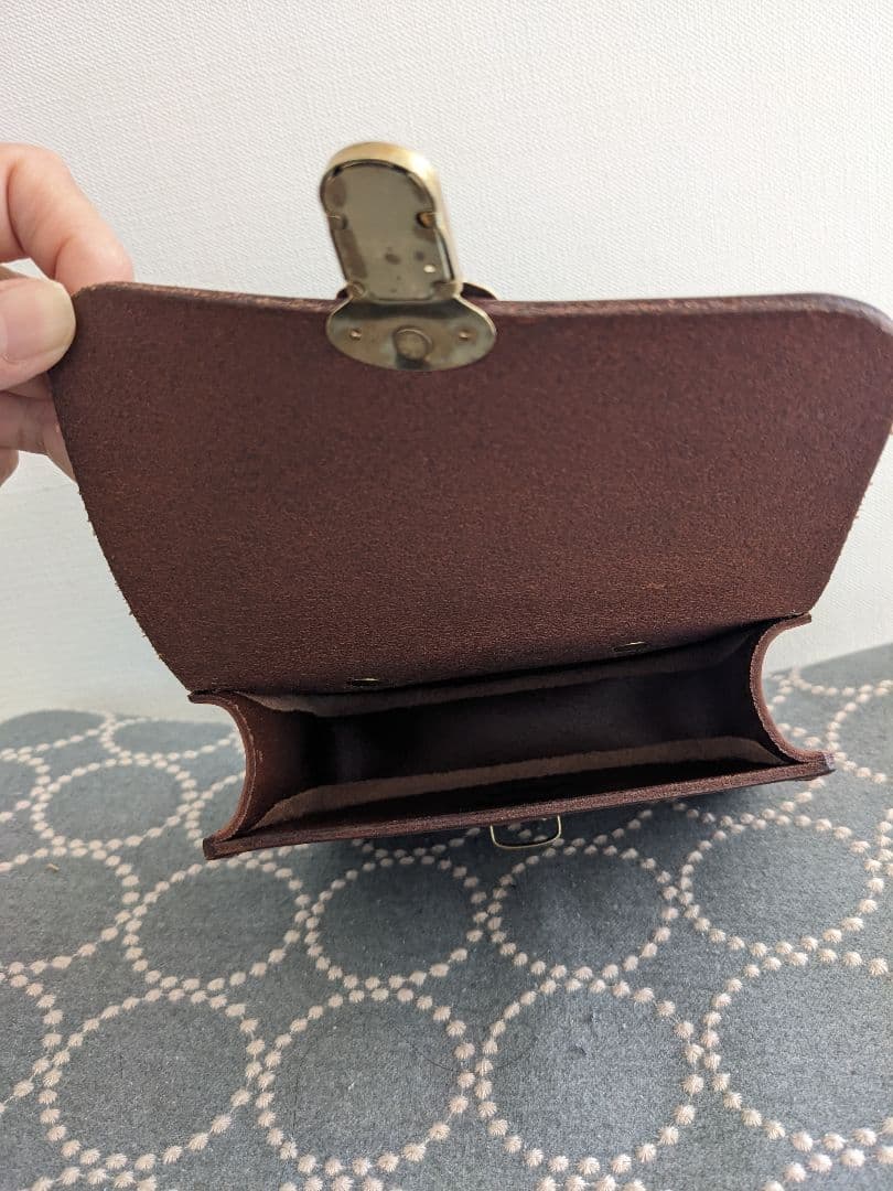 【HERZ 】ヘルツ 本革 ベルトポーチ