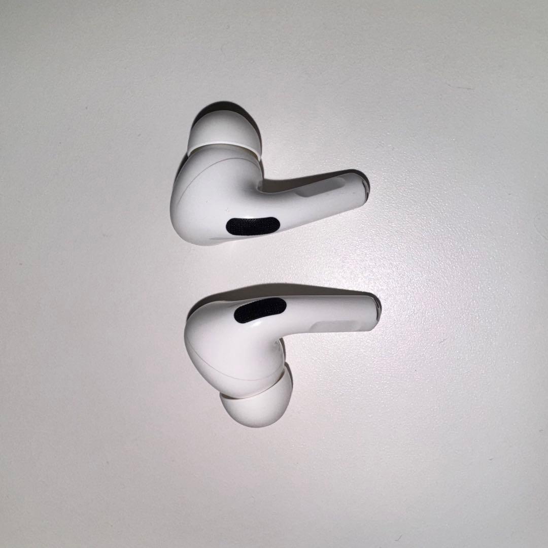 【Apple】AirPods Pro アップル ワイヤレス イヤホン 正常稼働品