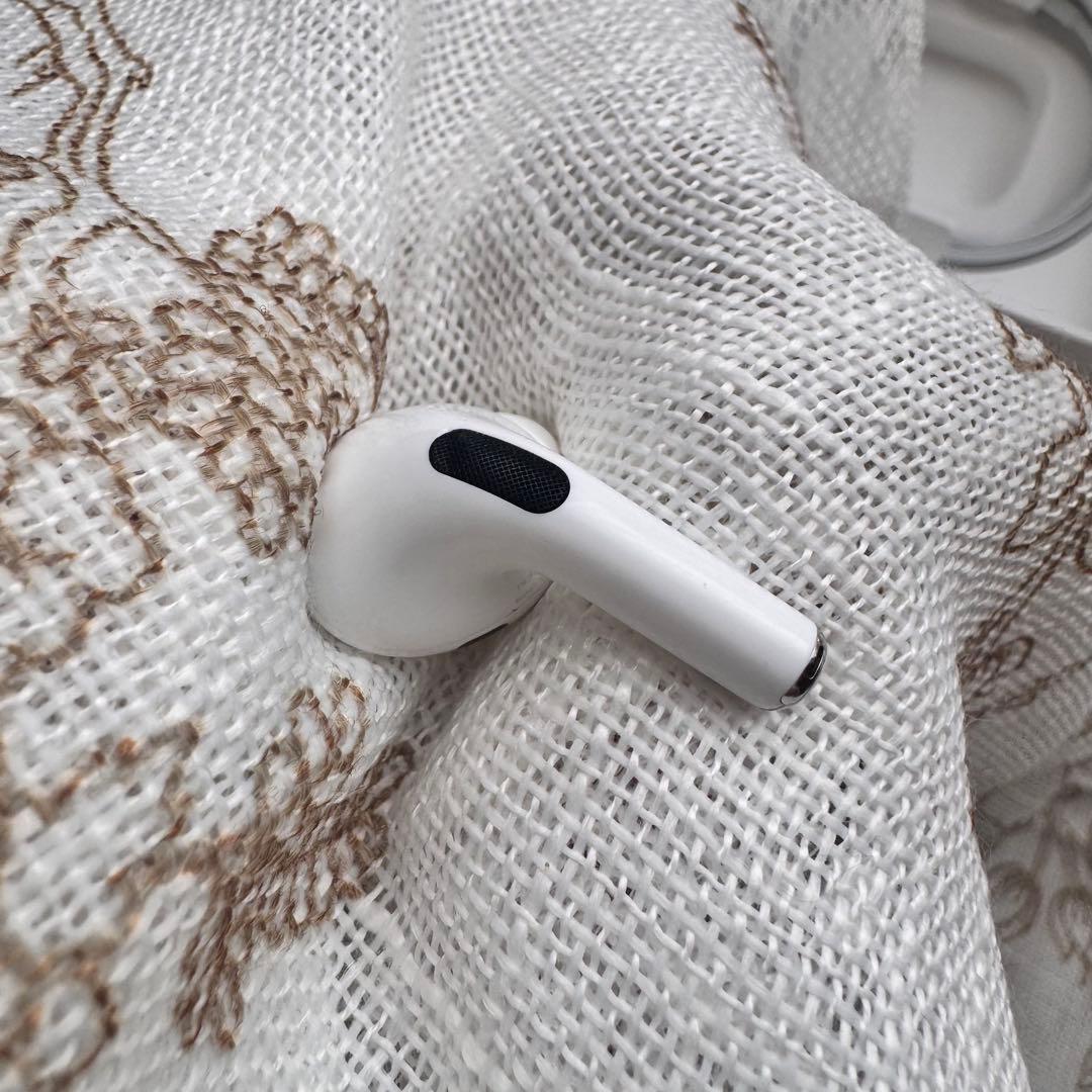【Apple】AirPods Pro アップル ワイヤレス イヤホン 正常稼働品