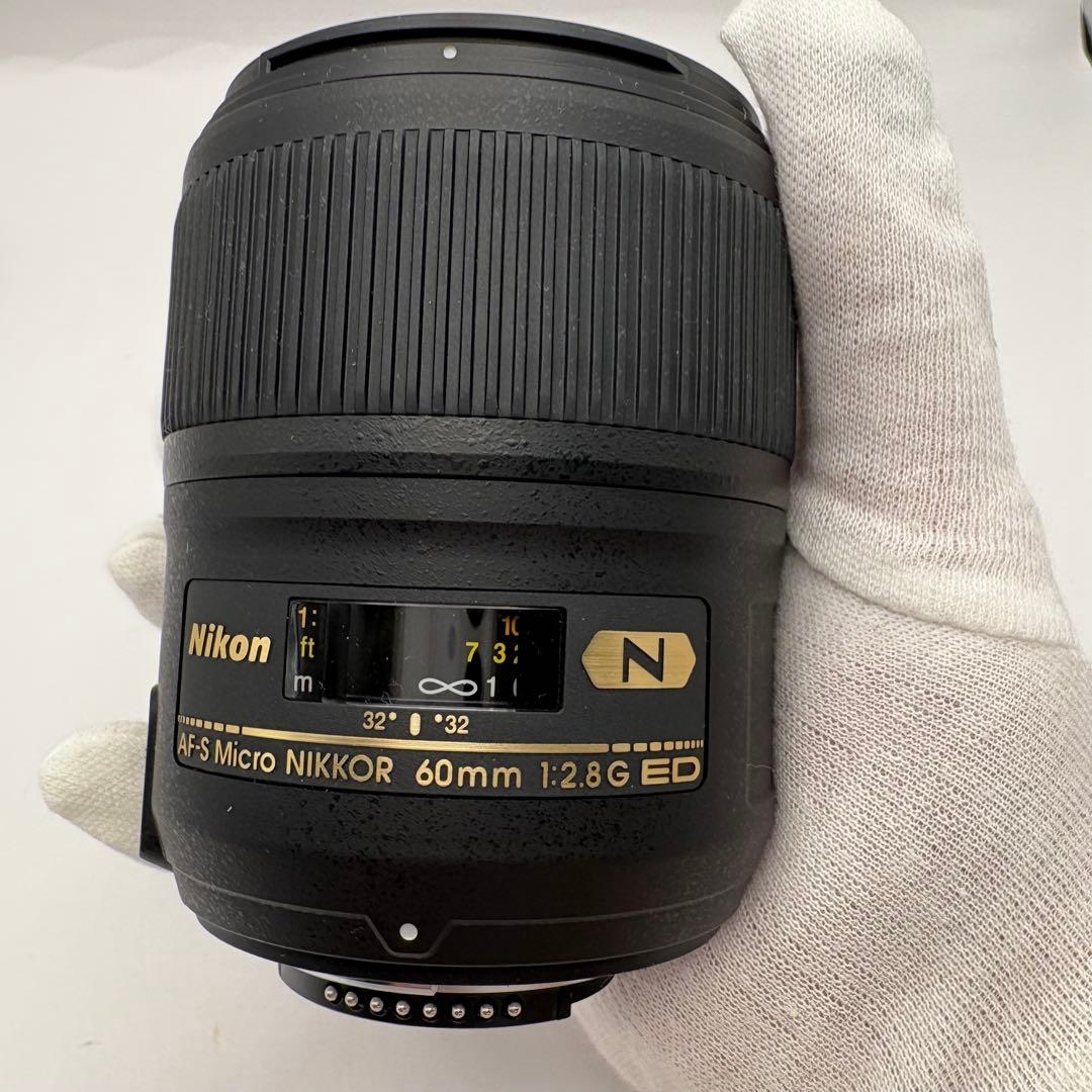 NIKKOR 60mm f/2.8G ED マクロレンズ