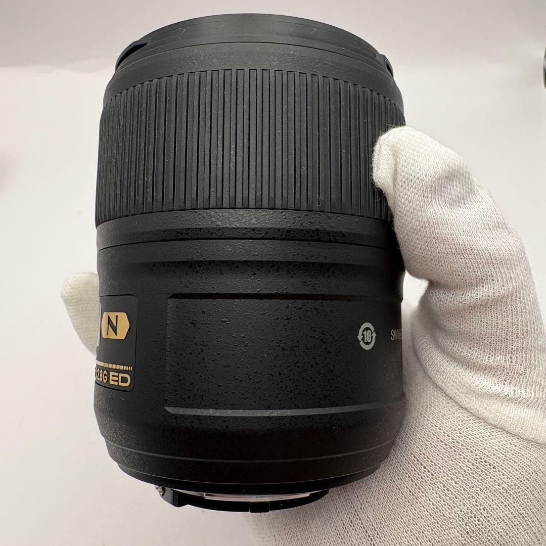 NIKKOR 60mm f/2.8G ED マクロレンズ