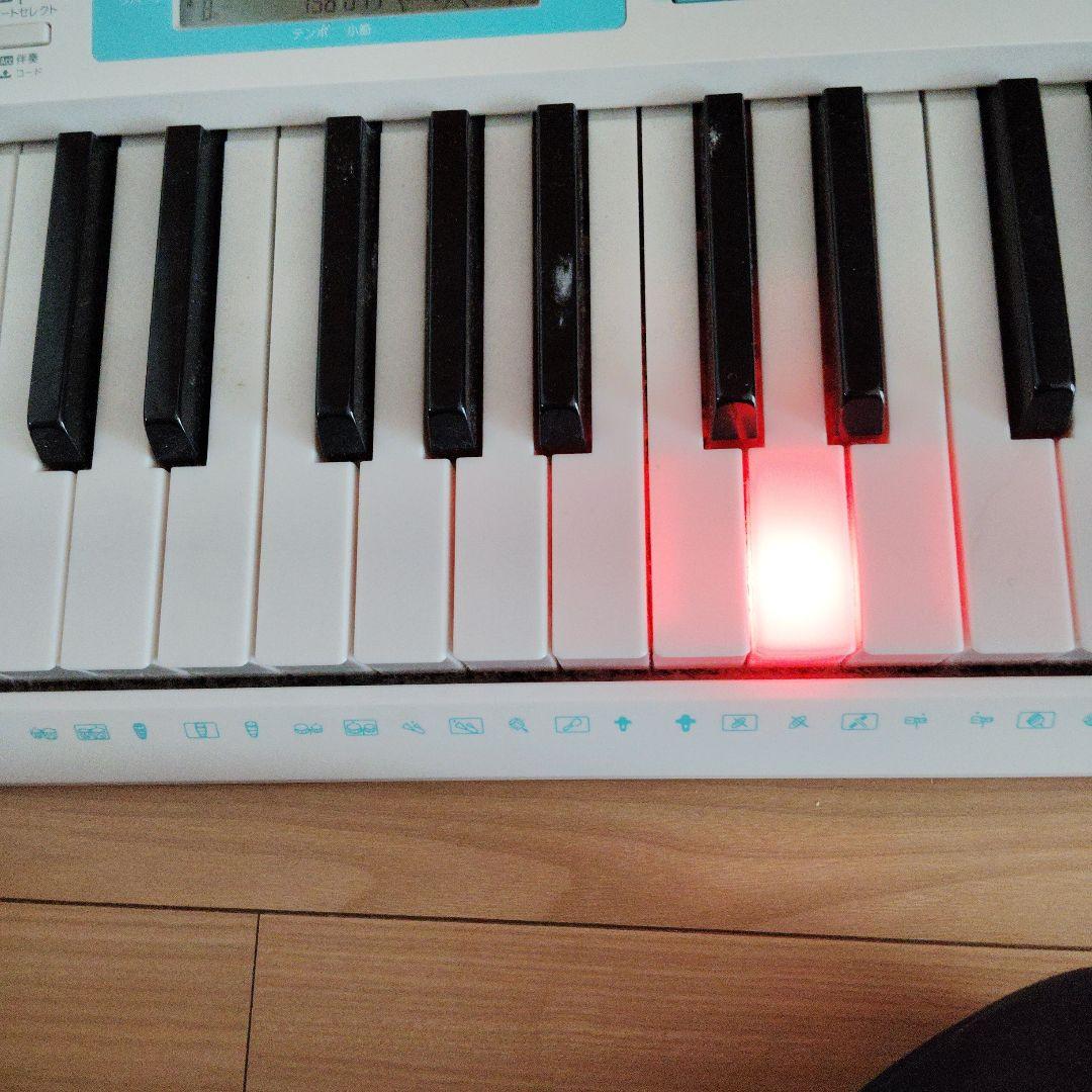 CASIO カシオ 光ナビゲーションキーボード LK-128