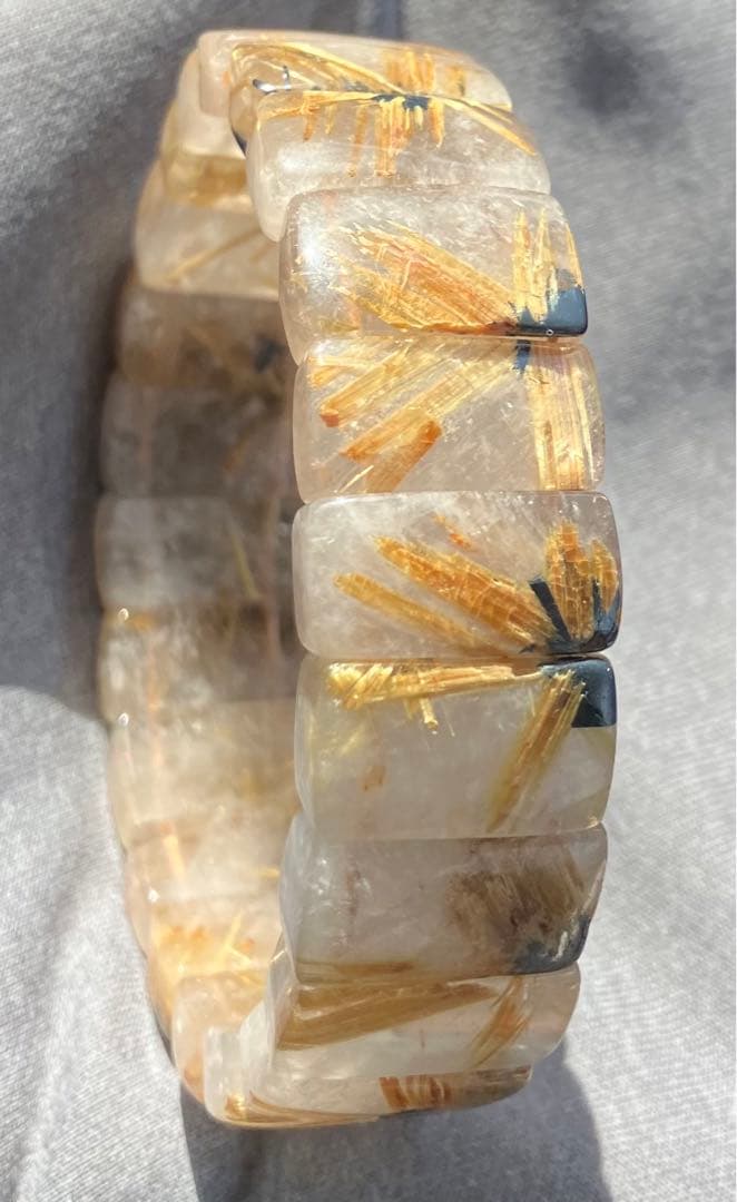 破格 太陽放射タイチンルチルバングル 56g